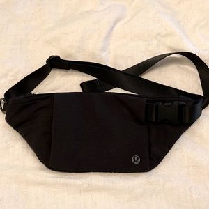 Lululemon Fanny pack